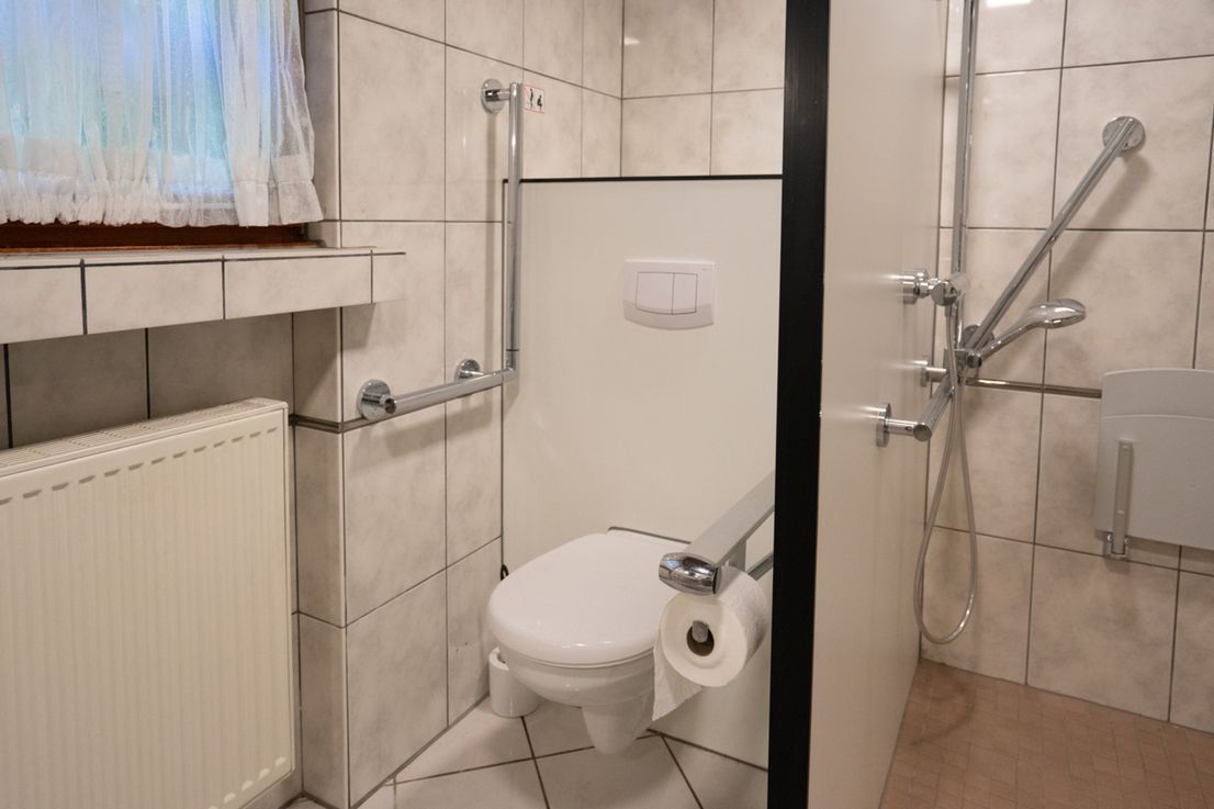 76dff4d7-6139-46a2-a57b-af70bc48b666-1829171241